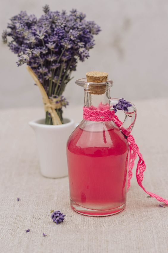 homemade-lavender-simple-syrup-neighborfood